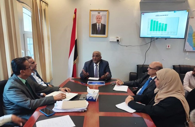 وزير الإدارة المحلية يؤكد أهمية إنشاء قاعدة بيانات وطنية متكاملة للسلطات المحلية لتعزيز صناعة القرار