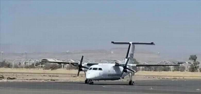 على متن طائرة أممية.. الحوثيون يعلن مغادرة بحّار روسي وعودة وإخراج عدد من قياداتهم