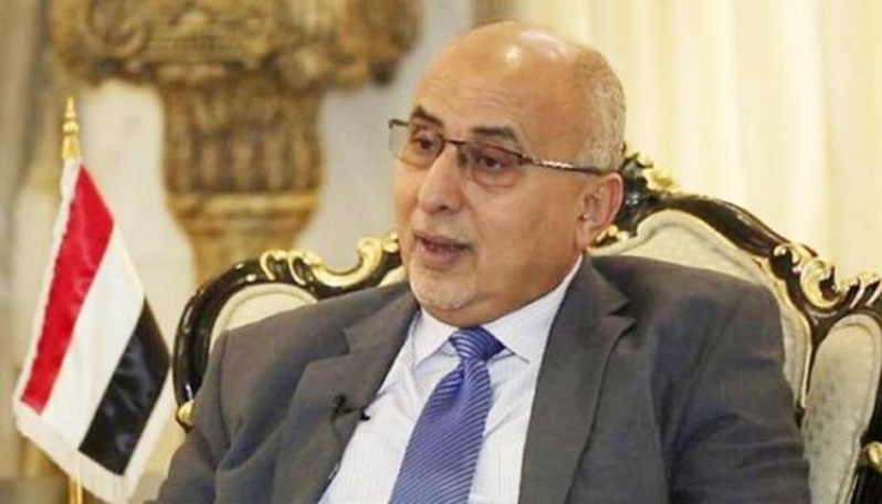 وزير يمني سابق ينتقد لقاءات الشرعية مع الجهات الدولية دون وجود مشاريع جاهزة