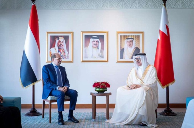 مباحثات يمنية بحرينية حول الأوضاع في البحر الأحمر وحماية الملاحة البحرية