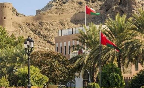 عُمان تسقط مسيرتين في أجواء ظفار ومسيرة ثالثة قرب ميناء صلالة