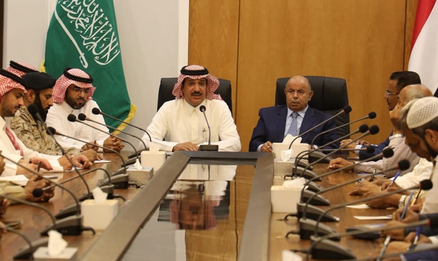 رئيس الوفد السعودي إلى حضرموت: يجب خروج القوات التي قدمت من خارج المحافظة والمعركة الرئيسية هي مع الحوثيين