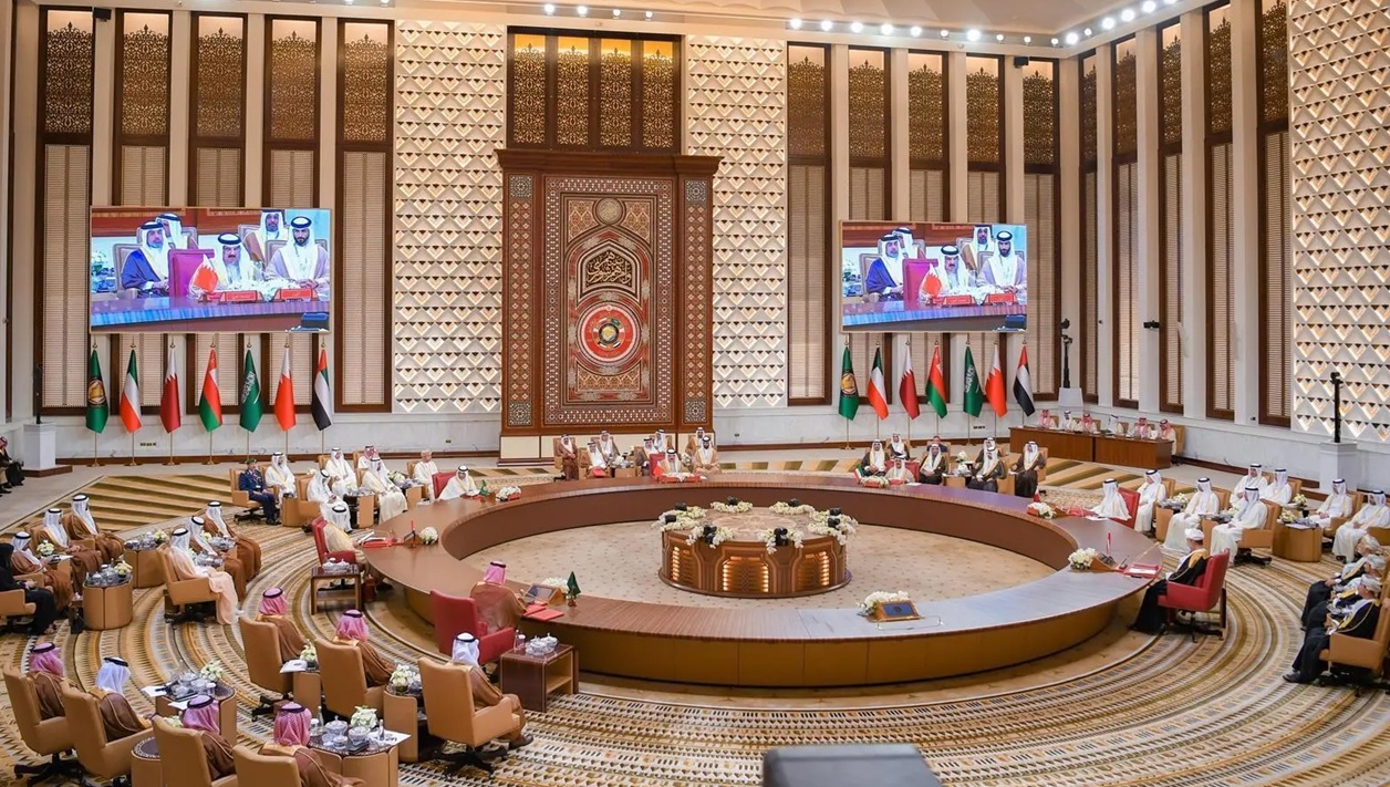 قادة دول الخليج يصدرون بيانا هاما في ختام القمة الـ46 في البحرين