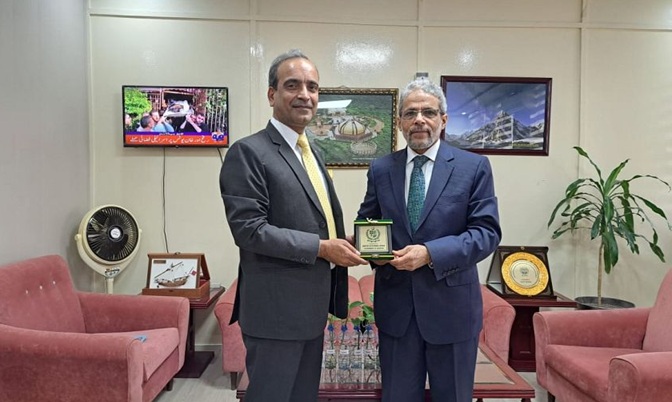 اليمن يبحث مع باكستان استئناف أعمال اللجنة الوزارية الاقتصادية المشتركة 