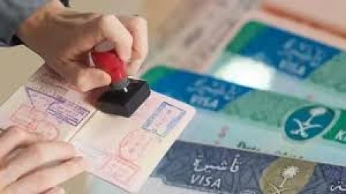 وزارة الحج والعمرة السعودية تكشف ضوابط التسجيل والعمر المسموح وتحديثات تأشيرة العمرة