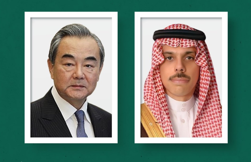 وزير خارجية السعودية يبحث مع نظيره الصيني التطورات الراهنة في المنطقة