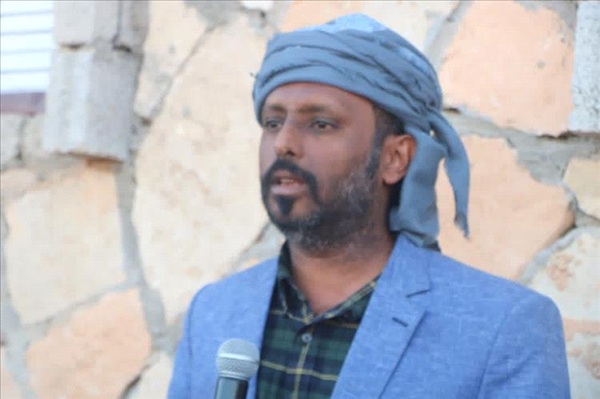 مداهمة منزل بن حبريش واحتجاز اثنين من أبنائه… ومصير رئيس حلف قبائل حضرموت لا يزال مجهولًا