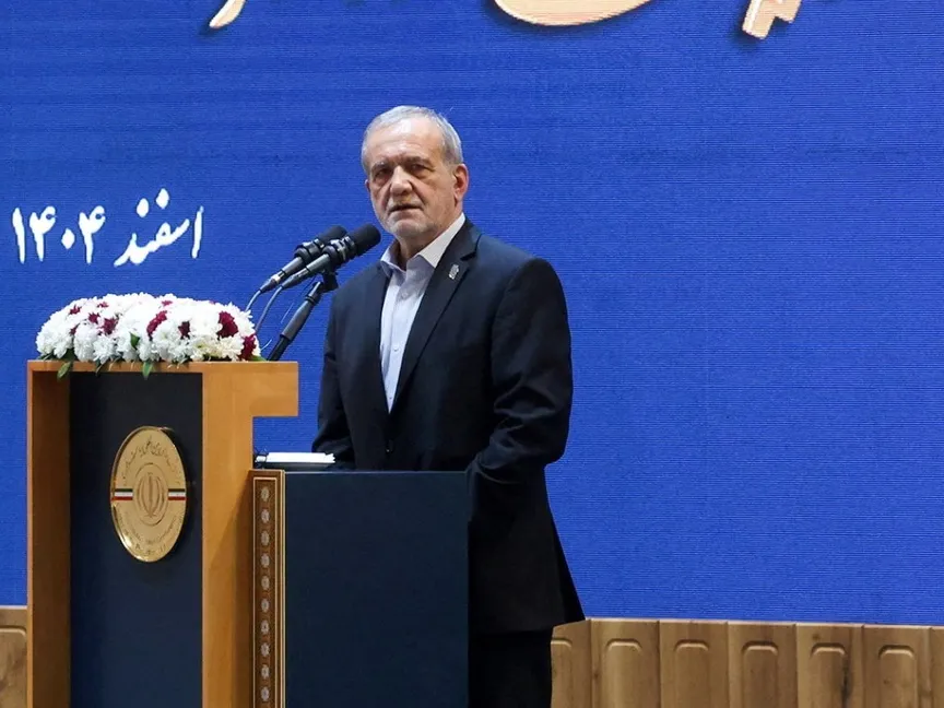 الرئيس الايراني يعتذر لدول الجوار ويلتزم بهذا الامر