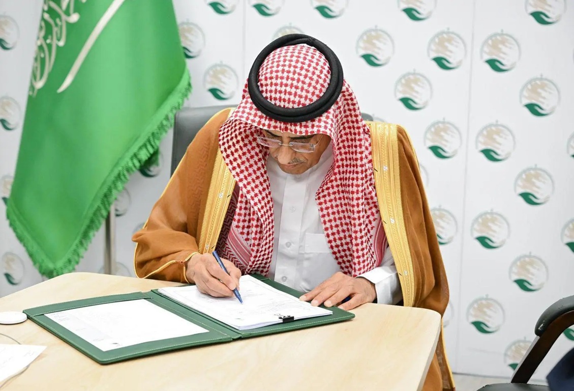 مركز سعودي يوقع اتفاقيتين لتشغيل مراكز الأطراف الصناعية وإعادة التأهيل في عدن ومأرب