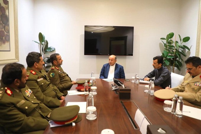 تحت مظلة عسكرية موحدة.. تصريح رئاسي قوي بشأن معركة صنعاء