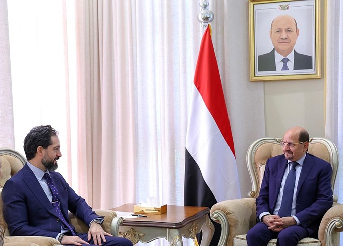 مباحثات يمنية أمريكية حول أولويات الحكومة الجديدة