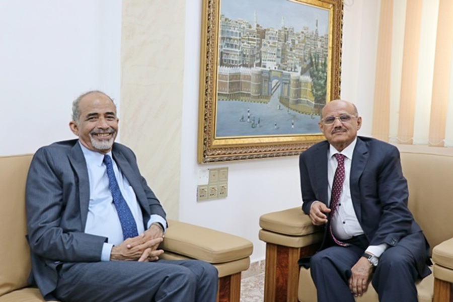 الصبيحي ينقل رسائل هامة إلى محافظ البنك المركزي اليمني في عدن