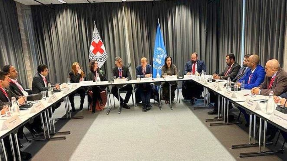 تأجيل جولة مفاوضات اليمن بشأن الأسرى إلى مسقط بسبب مخاوف الحوثيين من اعتقال قياداتهم