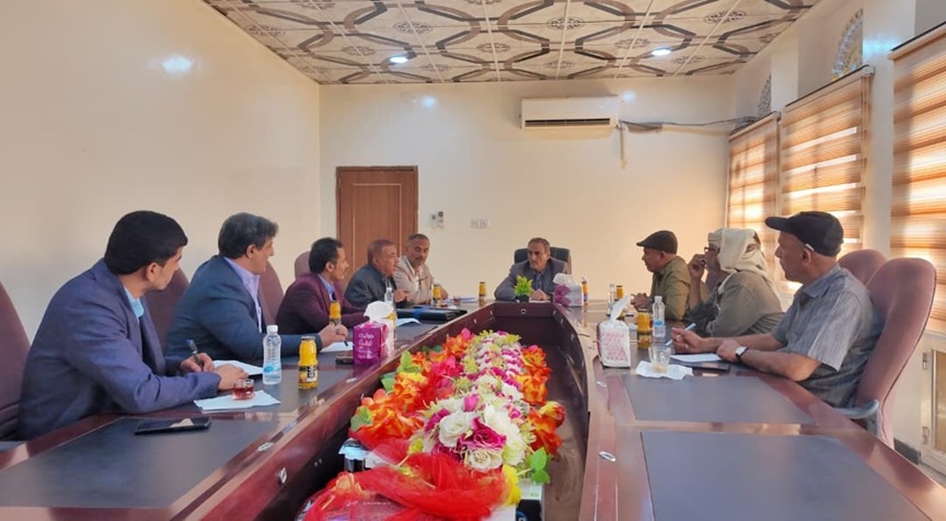 شبوة.. اجتماع موسع لمناقشة مستوى توريد الإيرادات للبنك المركزي