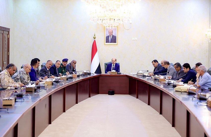 اجتماع برئاسة الزنداني يقر إجراءات صارمة لإحكام الرقابة على المنافذ لمكافحة التهريب