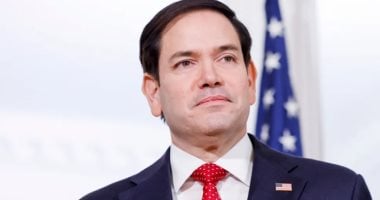 هل تتصاعد المخاطر الأمنية في السعودية؟ السفارة الأمريكية تأمر موظفيها بمغادرة المملكة فورًا