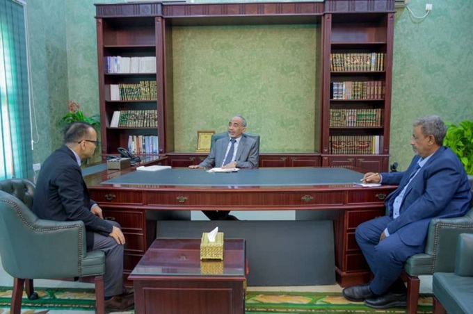 الصبيحي يستقبل مسؤولا أمميا ويشدد على دعم جهود الحكومة لتحسين اوضاع اللاجئين والمجتمعات المضيفة