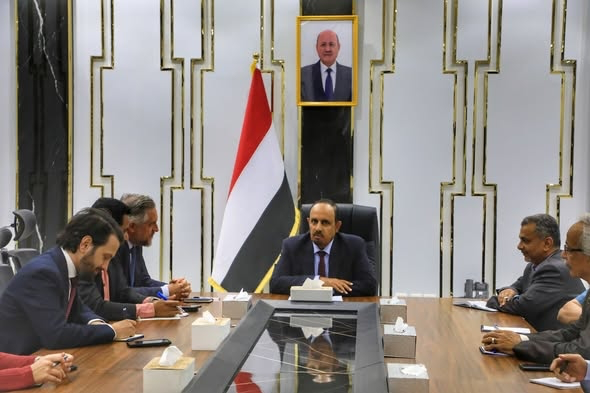 محافظ حضرموت لوفد الاتحاد الأوروبي: حضرموت لم تكن شريكاً في أي صراع وتمثل رمانة الميزان