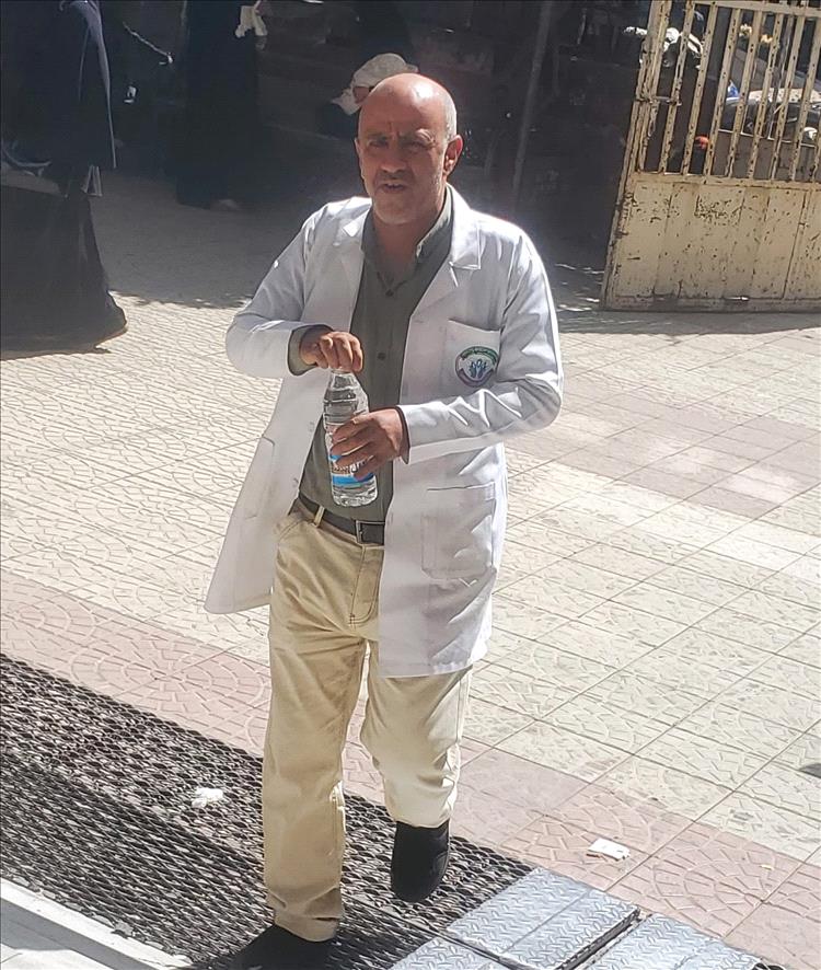 مواطن من صنعاء ينجو من سرقة منظمة بعد لحظة رعب ظن فيها أنه أمام المخابرات الحوثية