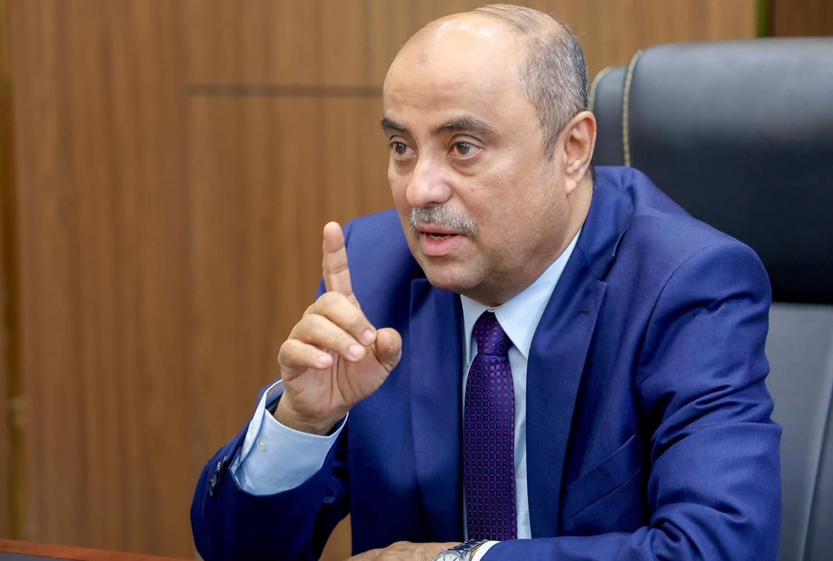 رئيس الحكومة اليمنية: الجبايات غير القانونية جريمة مكتملة الأركان وسنقوم بالمحاسبة الصارمة