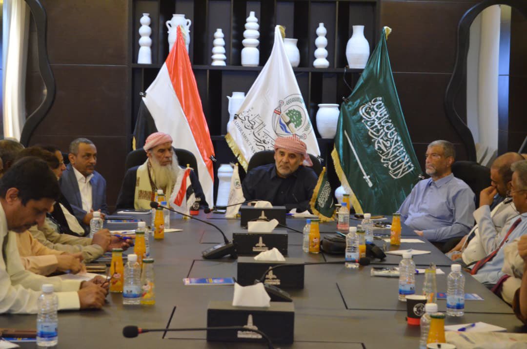 مجلس حضرموت الوطني يؤكد أهمية دور الأكاديميين ويبحث الاستعداد للمرحلة المقبلة
