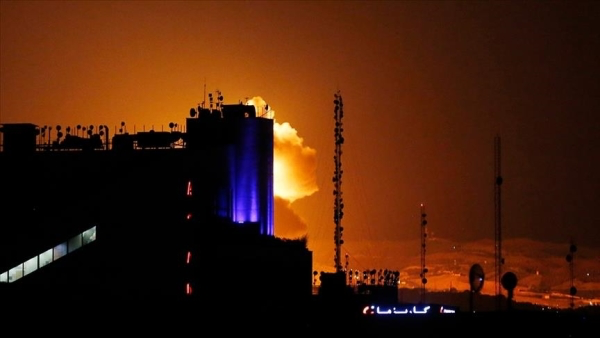 انفجارات متتالية تهز طهران وواشنطن تتوعد بأعنف الضربات الجوية على إيران