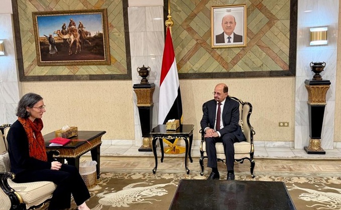 وزير خارجية اليمن يلتقي السفيرة الفرنسية لمناقشة تعزيز السلام والتعاون الثنائي