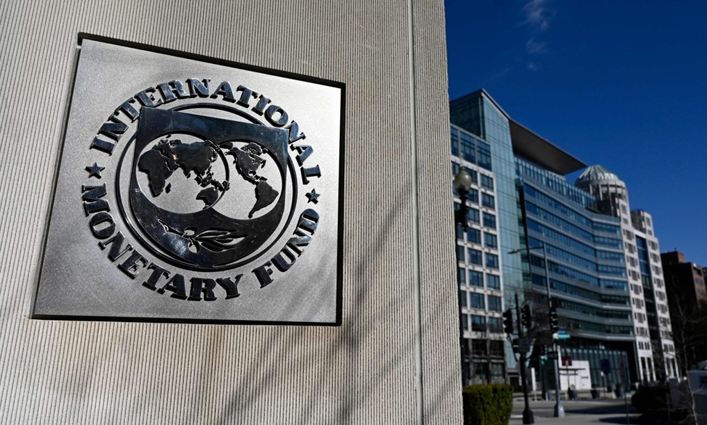 صندوق النقد الدولي يؤجل مناقشة مشاورات اليمن لأجل غير مسمى بسبب التطورات الأخيرة شرق اليمن