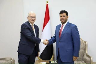 العليمي يدعو ألمانيا إلى تعزيز التنسيق الأمني في البحر الأحمر ودعم خفر السواحل اليمنية