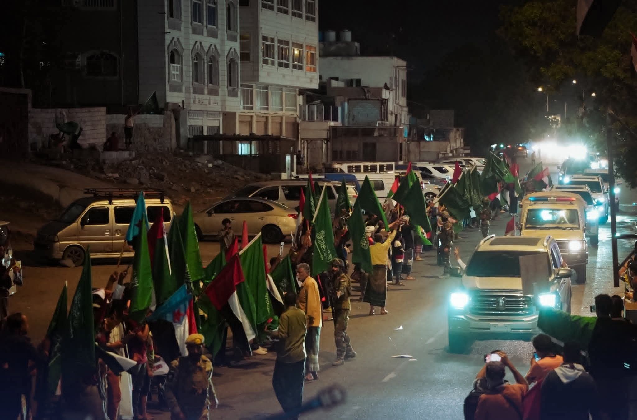 وصول فريق عسكري سعودي–إماراتي إلى عدن.. لماذا؟