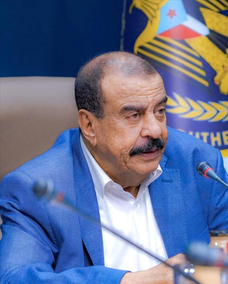 تصريح جديد لنائب الانتقالي بن بريك حول موقفه من انسحاب القوات من حضرموت