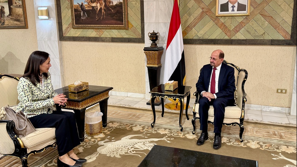 القائمة بأعمال بعثة أونمها تبحث في الرياض مستقبل ولاية البعثة ودعم الاستقرار في الحديدة