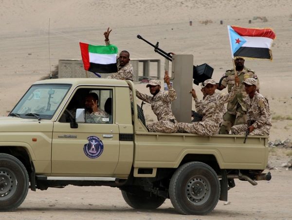 مليشيا الانتقالي المنحل تختطف جنديين رغم أوامر إغلاق السجون