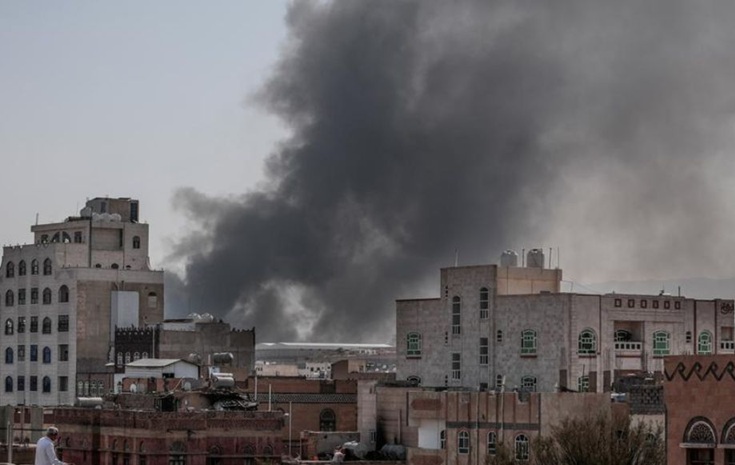 منظمة حقوقية تطالب بتشكيل لجنة دولية مستقلة للتحقيق الضربات الجوية للتحالف العربي في اليمن