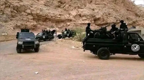 وحدات كبيرة من قوات مكافحة الإرهاب تصل إلى وادي حضرموت قادمة من عدن
