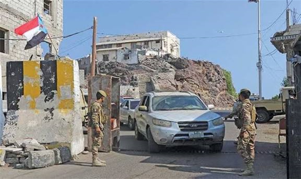 متحدث الانتقالي: تفاهمات مع الوفد السعودي الإماراتي لتهدئة حضرموت والمهرة