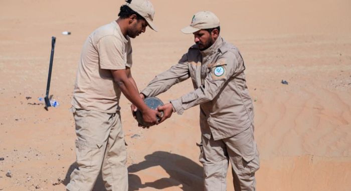 مسام يعلن نزع أكثر من 1700 لغم وعبوة ناسفة من مخلفات الحوثيين منذ مطلع ديسمبر