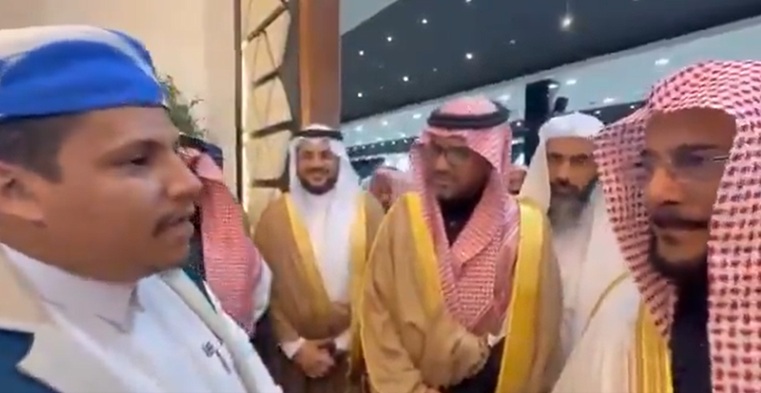 وزير الشؤون الإسلامية السعودي يؤكد دعم المملكة الثابت لليمن واستقراره