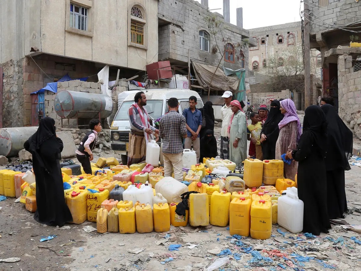 تجدد أزمة المياه في تعز وارتفاع حاد في الأسعار