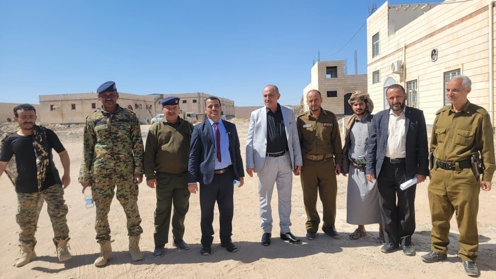 رئيس نيابة مأرب والجوف يوجّه بالإسراع في قضايا المحبوسين احتياطيًا ويتفقد أوضاع السجون