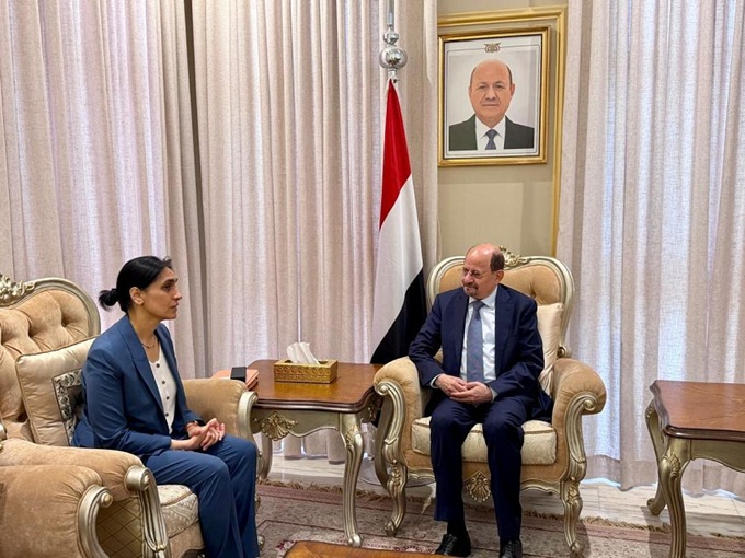 الزنداني يبحث مع سفيرة بريطانيا سبل تعزيز فرص السلام في اليمن