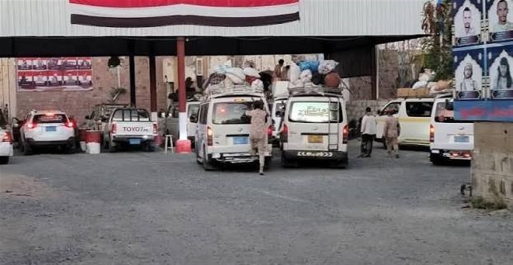 سلطات تعز تعلن فتح المنفذ الشرقي على مدار الساعة خلال رمضان