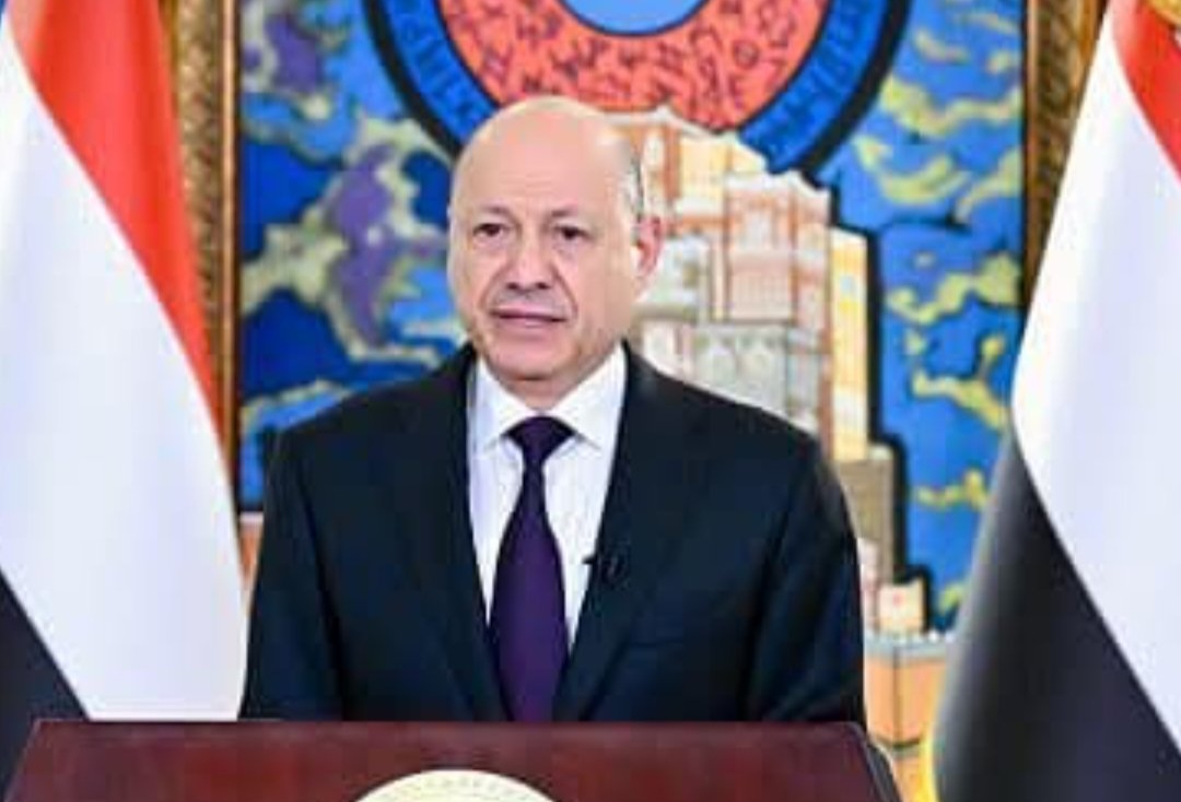 العليمي يهنئ اليمنيين برمضان ويؤكد: استعادة صنعاء هدف ثابت وتوجيهات بالإفراج عن سجناء مستوفين للشروط