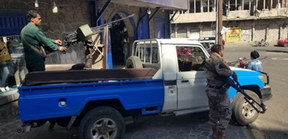 المهرة.. ضبط خلية إجرامية متورطة في السرقة وترويج المخدرات بعد اشتباكات مع حملة أمنية