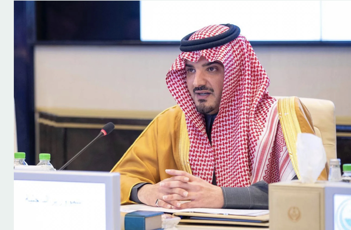 وزيرا الداخلية السعودي والقطري يتباحثان مستجدات الأوضاع الإقليمية ويؤكدان على التعاون الأمني