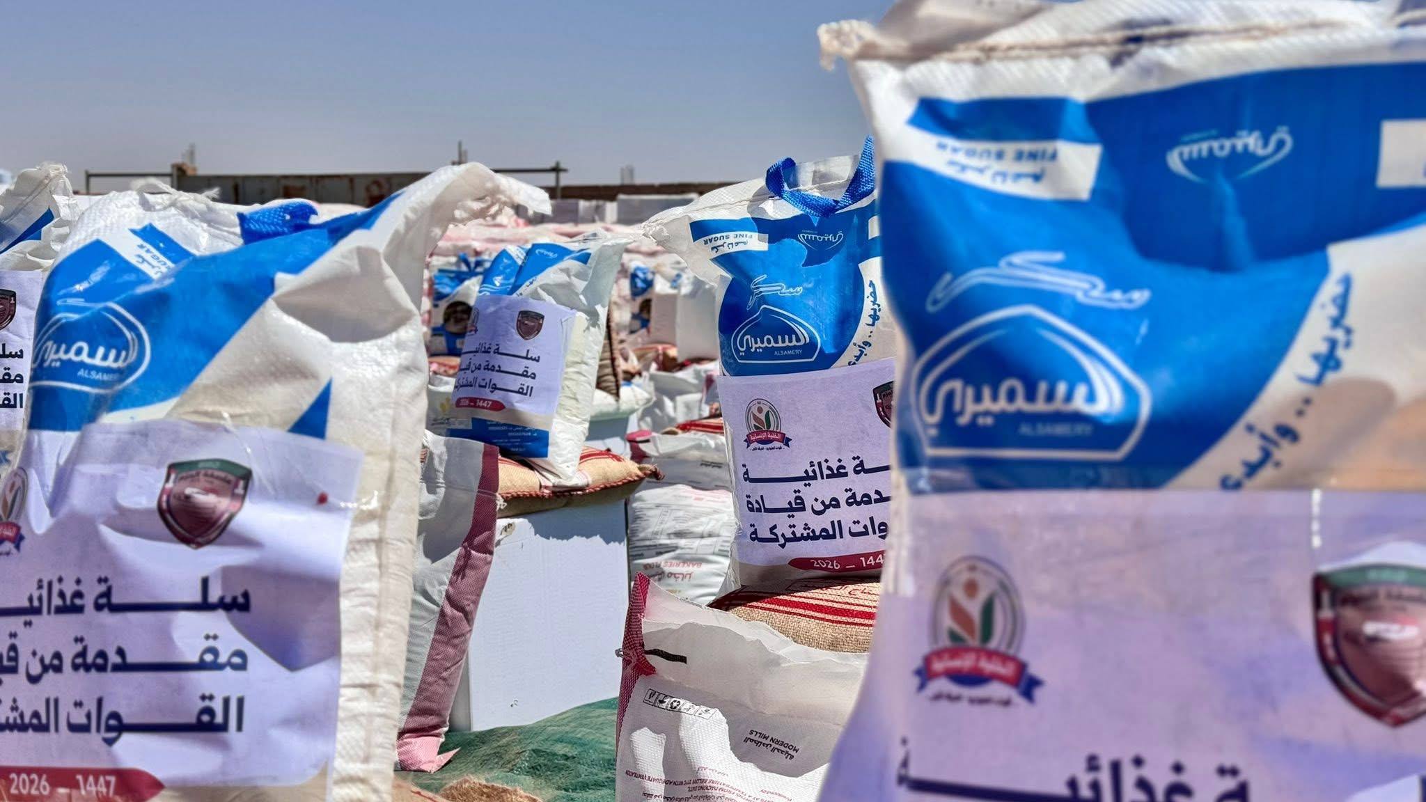 قوات الطوارئ اليمنية تدشّن قافلة إغاثية كبرى في وادي وصحراء حضرموت