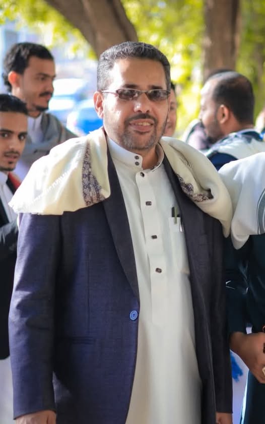 مقتل مدير مدرسة متأثرًا بإصابته في انفجار شارع جمال بتعز