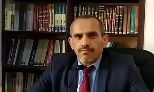 محامي يمني محتجز في الحبس الانفرادي يواصل إضرابه عن الطعام منذ أكثر من 10 أيام