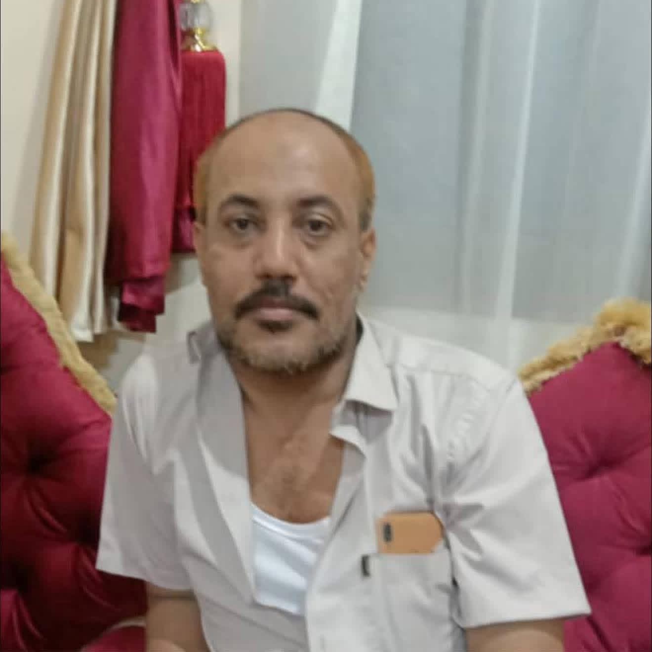 الإفراج عن صلاح الحمادي بعد عامين من الاحتجاز في الساحل الغربي لليمن 