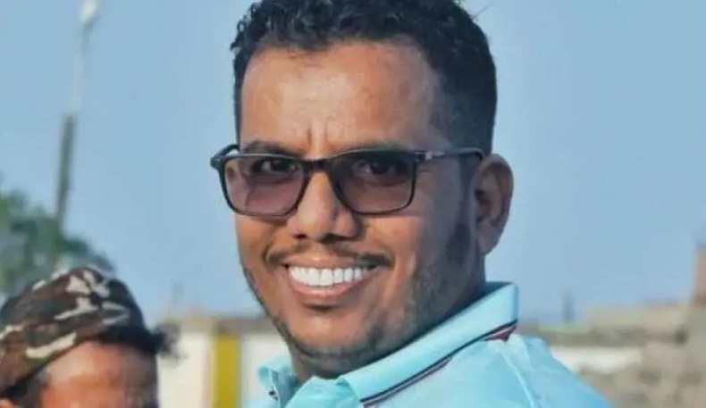 هي طلقة ونصفيك... المصور الصحفي العبيدي يتعرض لتهديد من عنصر موالي لـ الزبيدي - [استمع]